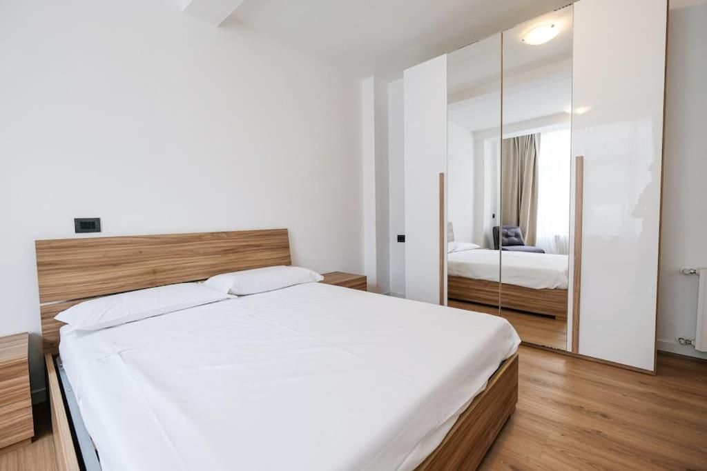 La Casa Di Elena Apartment แบร์กาโม ภายนอก รูปภาพ